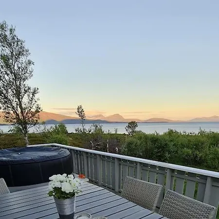 Ferienhaus With Seaview *